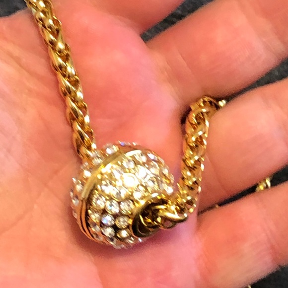 Vintage Monet 36" Gold Tone Necklace Rhinestone Ball--Gorgeous! - Picture 2 of 4